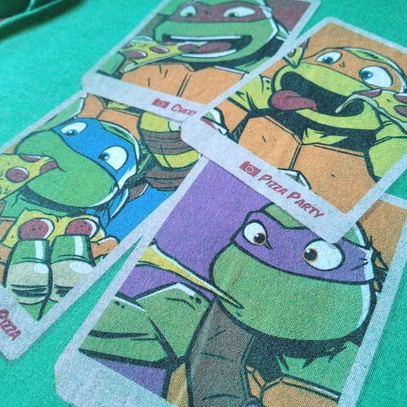 2/$15 ๐ผ Teenage Mutant Ninja Turtles Photograph Tee - Picture 3 of 7